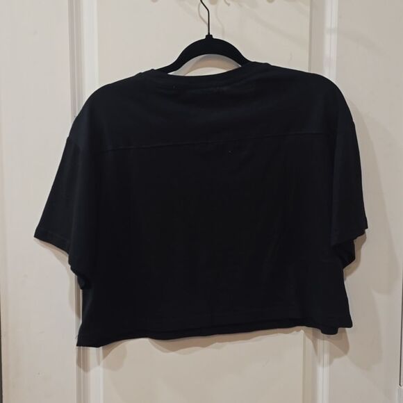 Converse Logo High Tops Graphic Crop T-Shirt - Picture 5 of 5